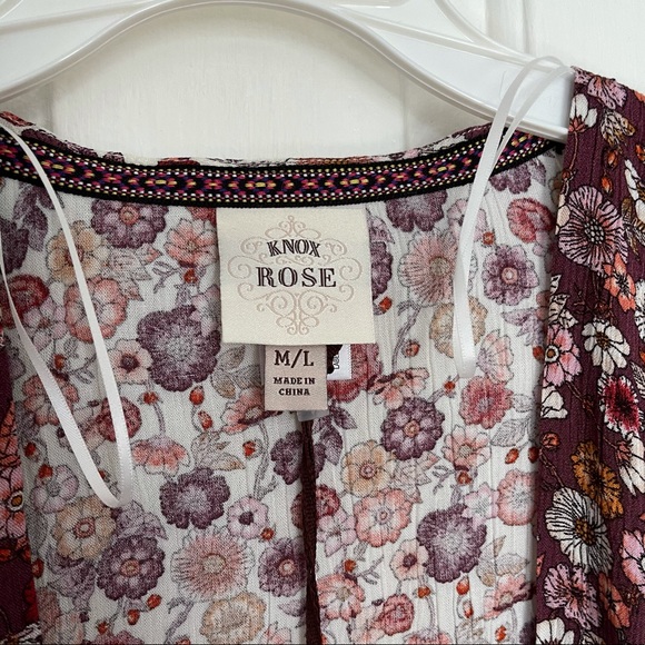 KNOX ROSE MAROON AND IVORY TASSEL SHAWL M/ L - Picture 3 of 7